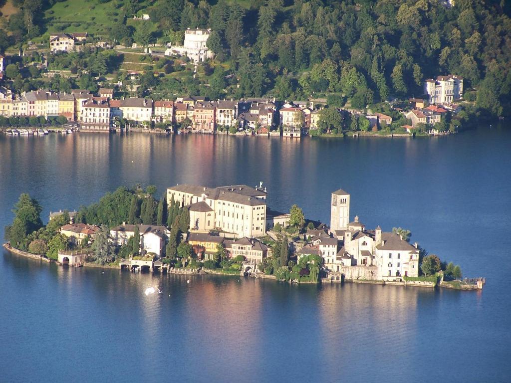 Hotel Panoramico Lago D'Orta (Adults Only) 마돈나 델 사소 외부 사진