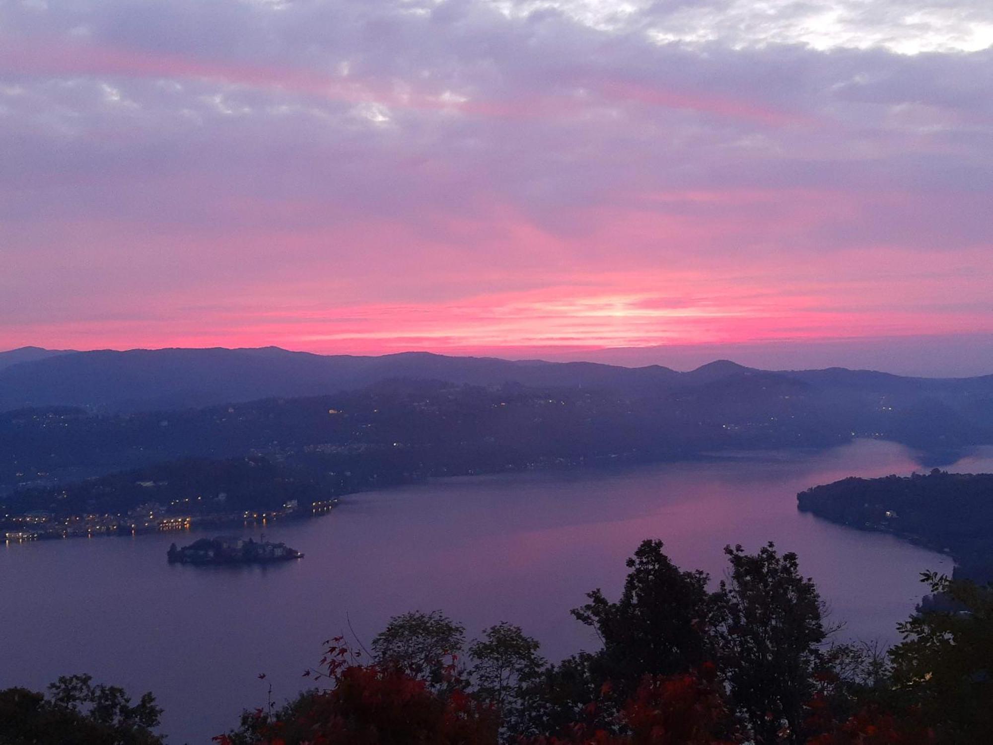 Hotel Panoramico Lago D'Orta (Adults Only) 마돈나 델 사소 외부 사진