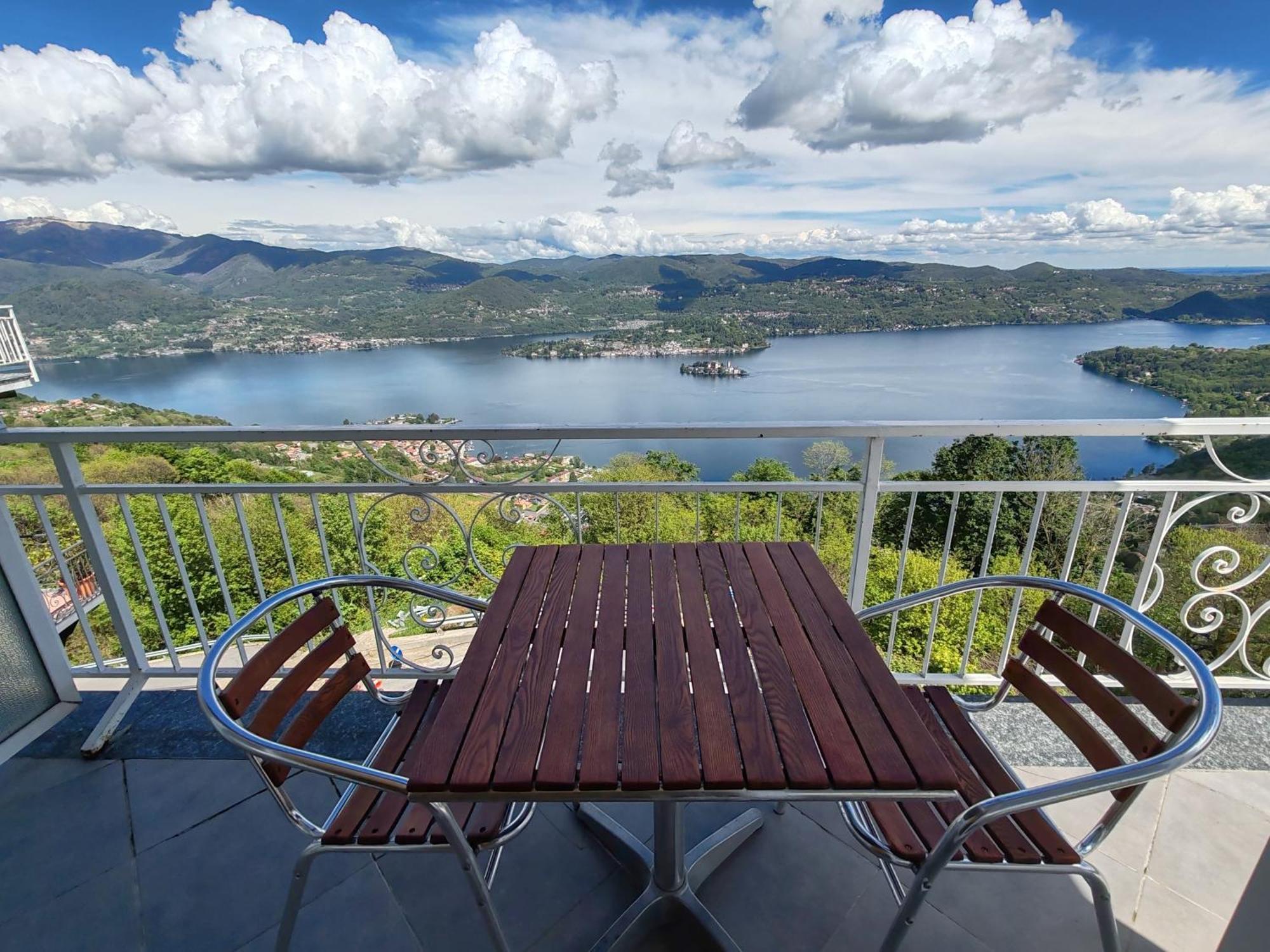 Hotel Panoramico Lago D'Orta (Adults Only) 마돈나 델 사소 외부 사진