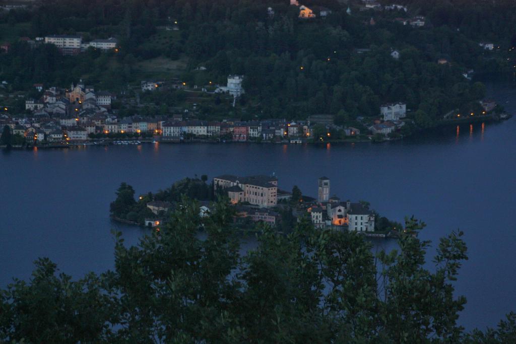 Hotel Panoramico Lago D'Orta (Adults Only) 마돈나 델 사소 외부 사진