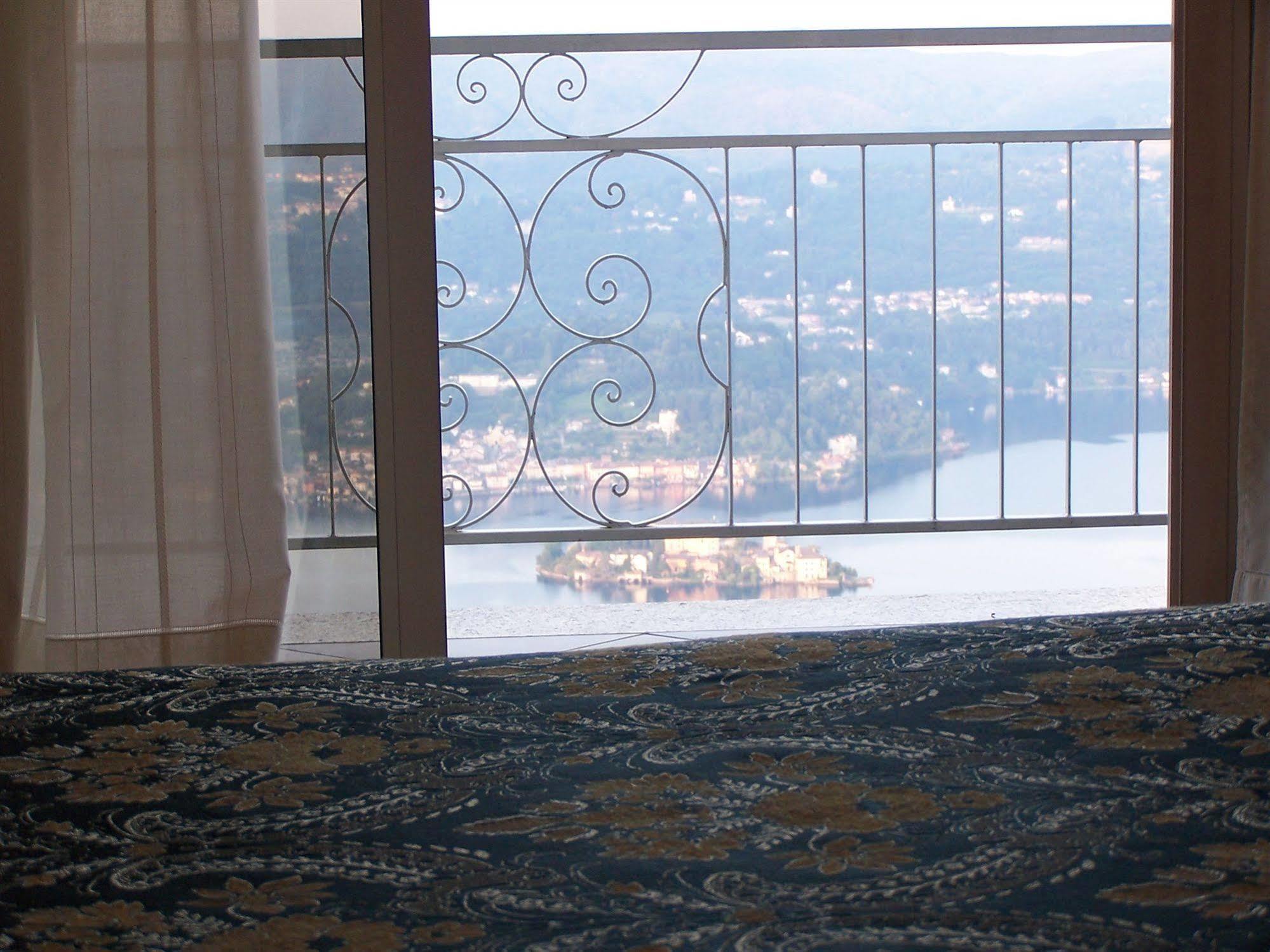 Hotel Panoramico Lago D'Orta (Adults Only) 마돈나 델 사소 외부 사진