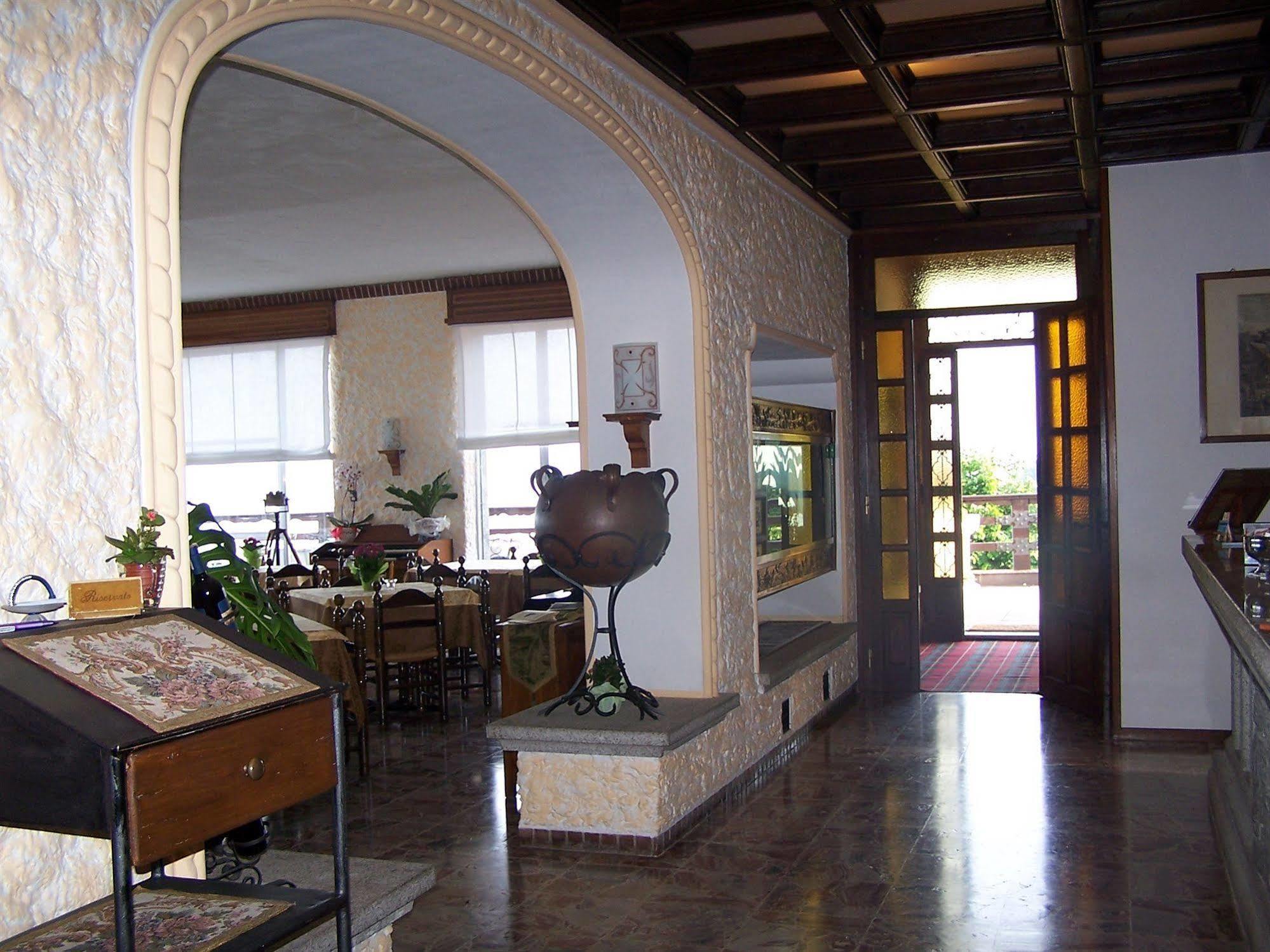 Hotel Panoramico Lago D'Orta (Adults Only) 마돈나 델 사소 외부 사진